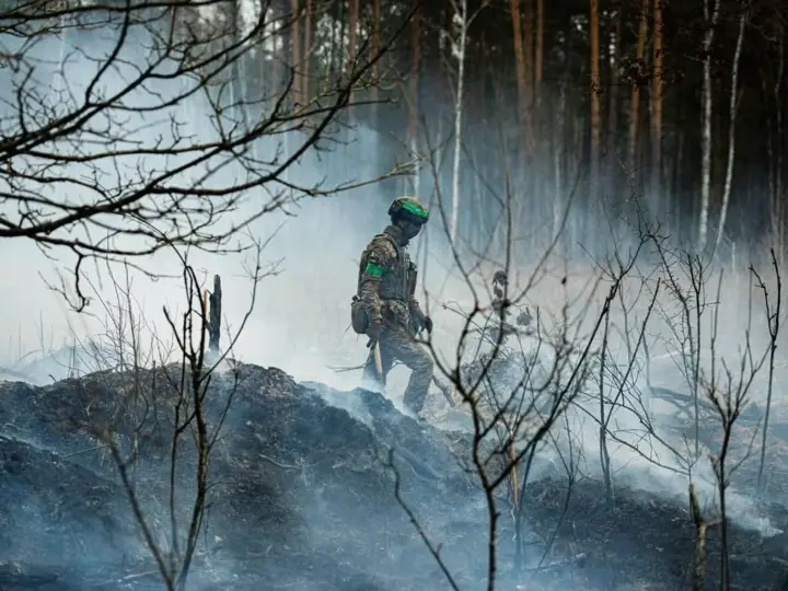 Ukraine Reports 98 Front Line Battles as Fighting Concentrates in Eastern Sectors